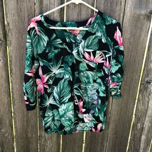 New York and company woman top size medium M